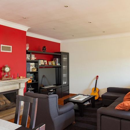 Quarto Em Виана до Кастело Екстериор снимка